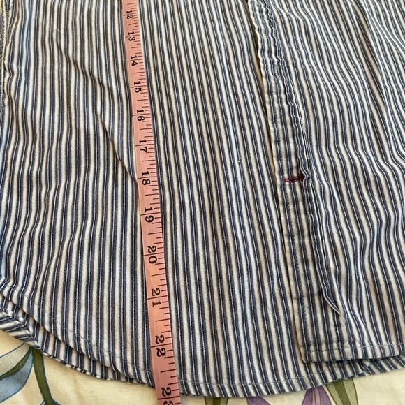 GUESS button down shirt size medium 12/14 - Picture 4 of 6